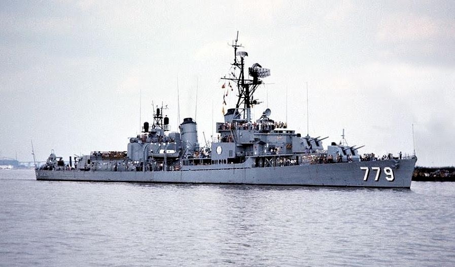 Destroyer Photo Index DD-779 USS DOUGLAS H. FOX