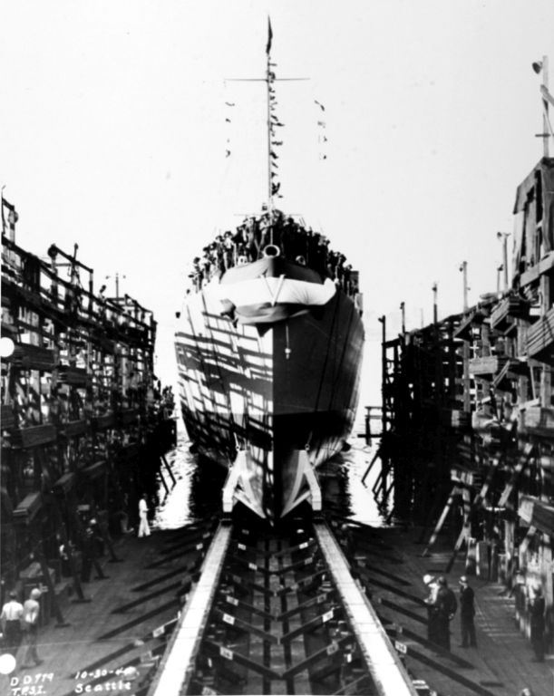 Destroyer Photo Index DD-779 USS DOUGLAS H. FOX